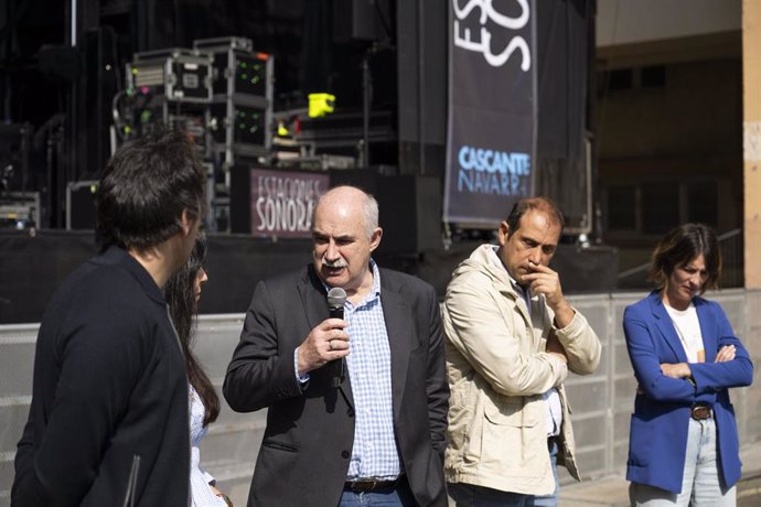 El consejero Aierdi, en un momento de su intervención.