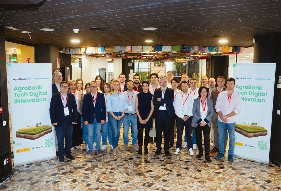 Las start-ups ganadoras durante la sesión que ha dado comienzo al programa de AgroBank