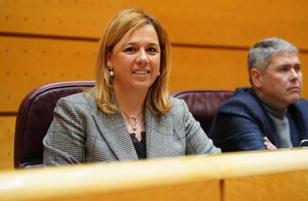 Elena Castillo.