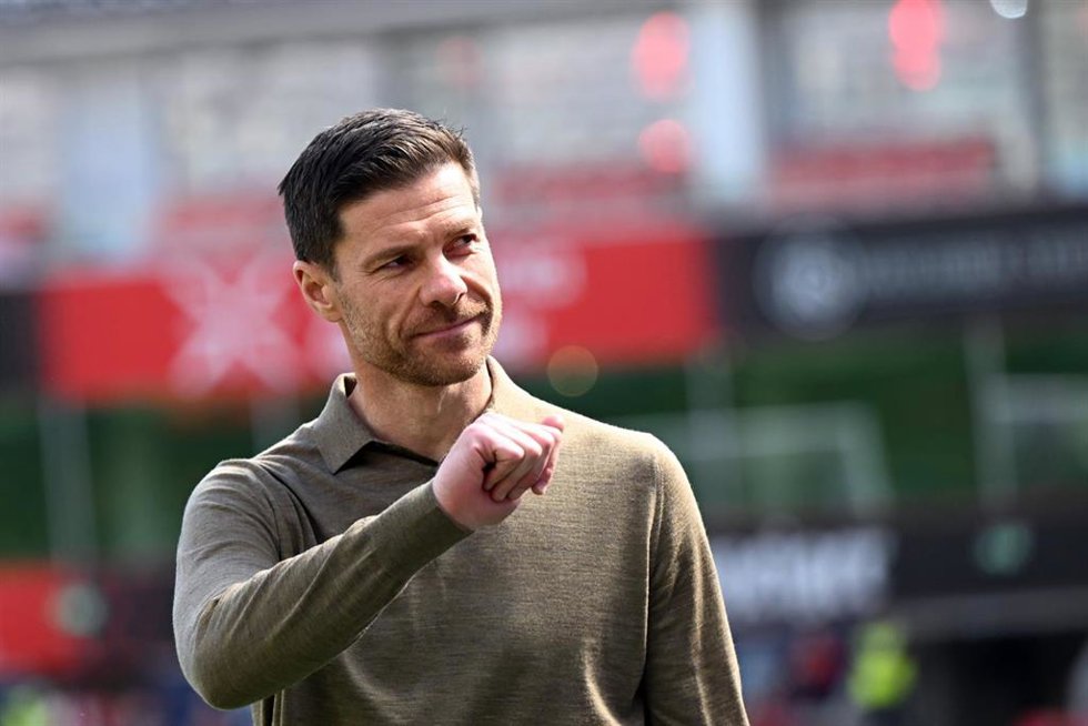 Xabi Alonso durante un partido del Bayer Leverskusen