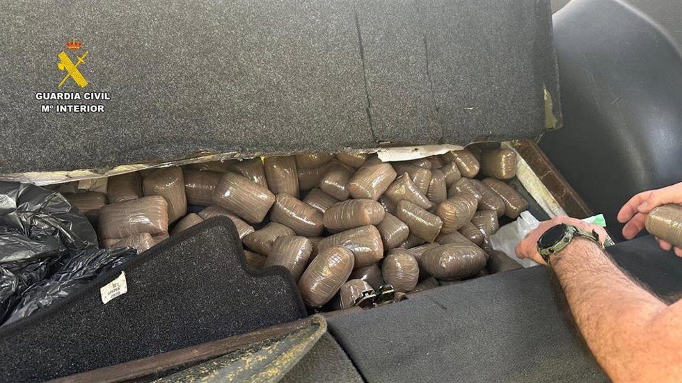 La Guardia Civil incauta 40 kilos de hachís en un dispositivo con motivo del festival Womad de Cáceres