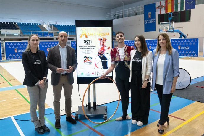 Presentación del Torneo de Gimnasia Rítmica XX Aniversario de los Juegos del Mediterráneo Almería 2005.
