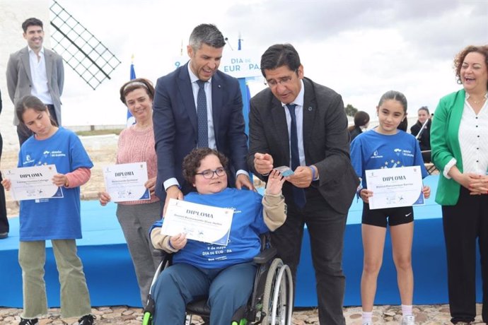 El vicepresidente segundo del Gobierno regional, José Manuel Caballero, en el acto institucional por el Día de Europa en Campo de Criptana