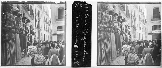 Archivo - Exposición de fotografías de Vicente Gómez Novella en La Llotgeta