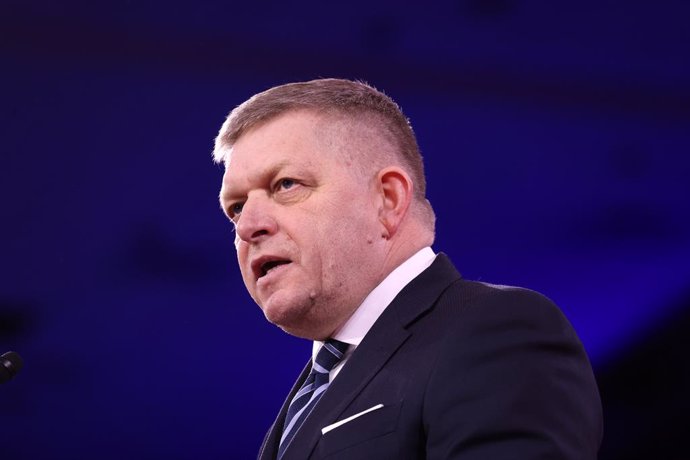 Archivo - February 21, 2025, National Harbor, Maryland, USA: Prime Minister of Slovakia ROBERT FICO speaking at the 2025 Conservative Political Action Conference in National Harbor, Maryland.