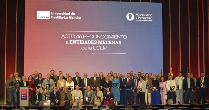Acto de reconocimiento a entidades mecenas de la UCLM