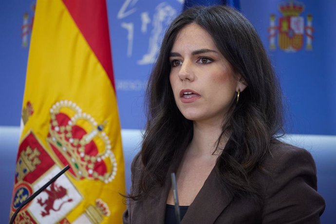 La portavoz de VOX en el Congreso, Pepa Millán, durante una rueda de prensa posterior a la Junta de Portavoces, en el Congreso de los Diputados, a 6 de mayo de 2025, en Madrid (España). (Foto de archivo).
