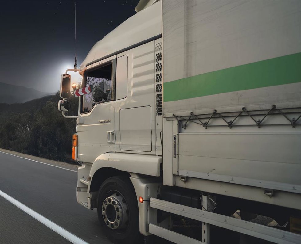 LEDONE Connected homologada y conectada a la DGT