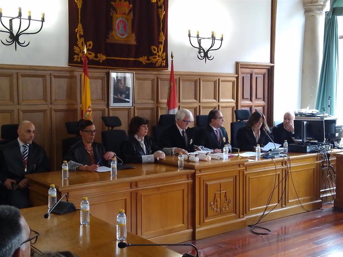 Un momento del discurso del presidente de la Abogacía.
