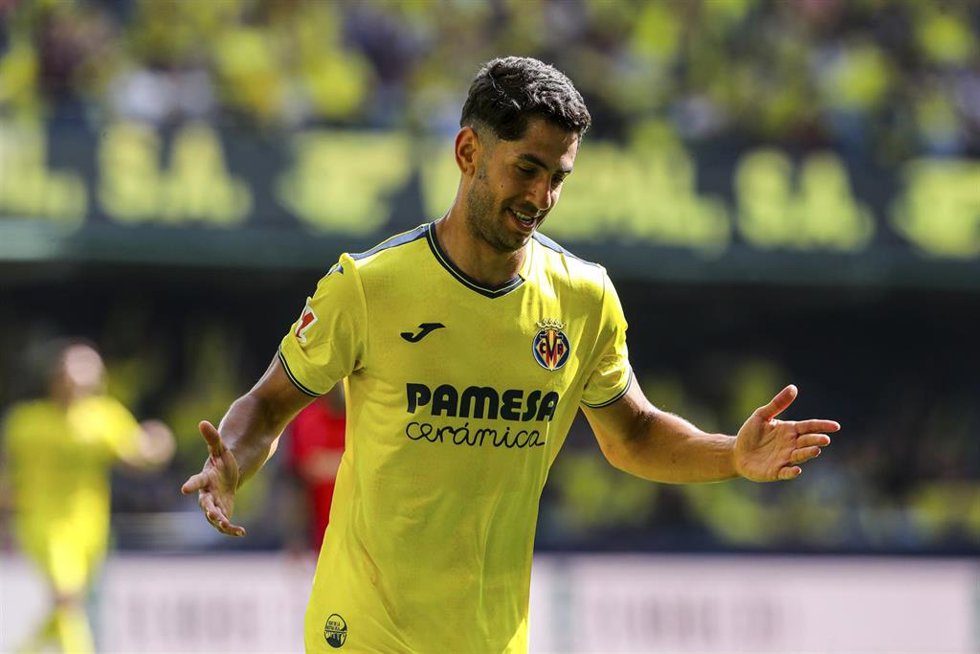 Ayoze Perez celebra un gol con el Villarreal CF