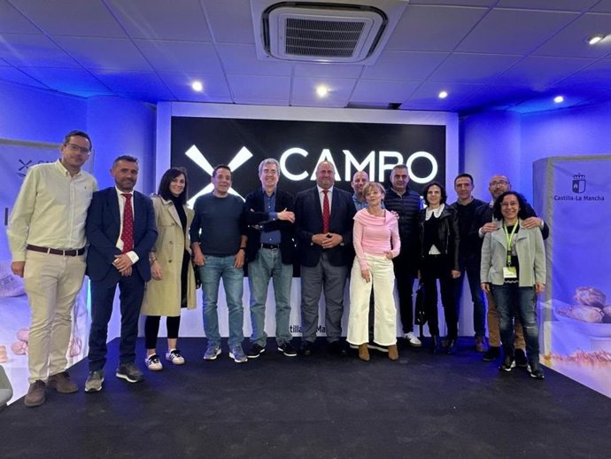 El consejero de Agricultura, Ganadería y Desarrollo Rural, Julián Martínez Lizán, en Albacete