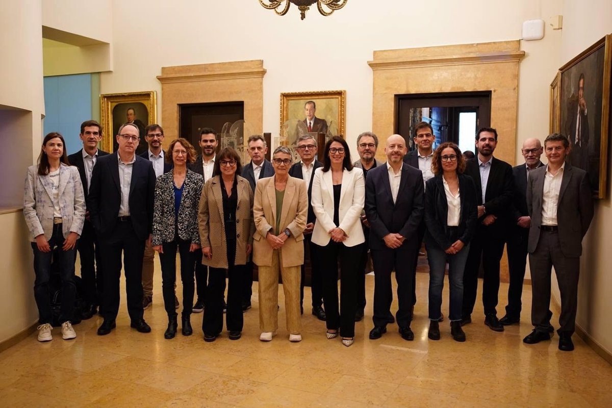 Sistema de Salud Catalán al Límite: Urgencia de Recursos e Innovación para un Futuro Sostenible