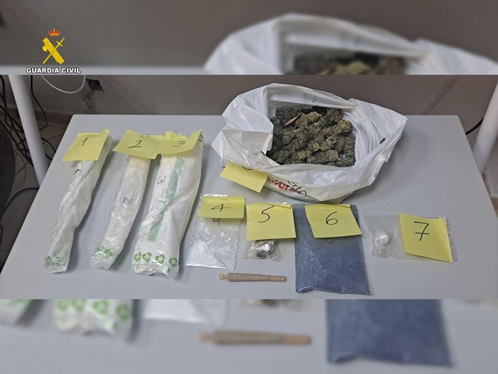 Tres detenidos en La Vila Joiosa (Alicante) que pretendían embarcar con droga oculta hacia Ibiza