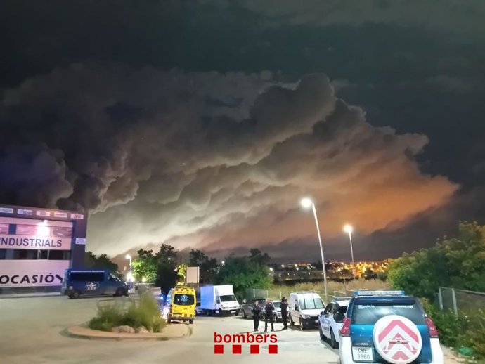 Nube tóxica del incendio