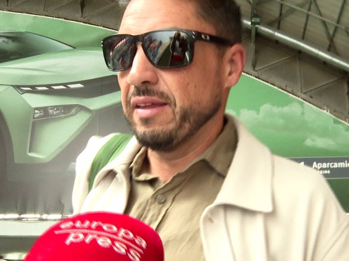 CARLOS CALDERÓN