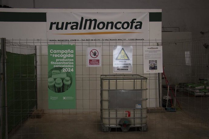 Archivo - Recogida de envases de productos fitosanitarios