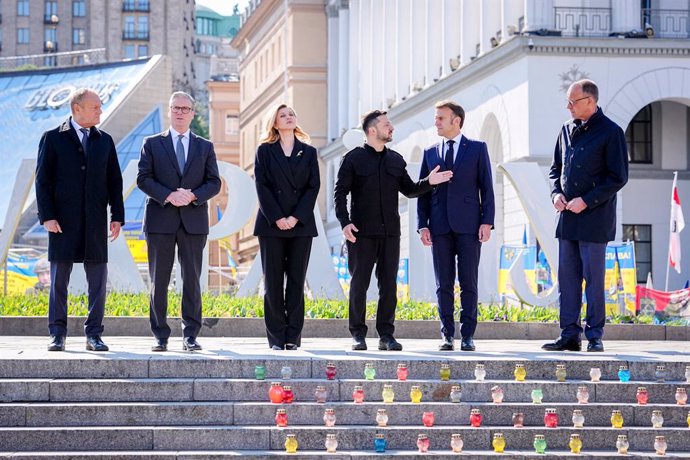 El president d'Ucraïna, Volodímir Zelenski, amb el primer ministre polonès, Donald Tusk; el primer ministre britànic, Keir Starmer; el president francès, Emmanuel Macron, i el canceller alemany, Friedrich Merz