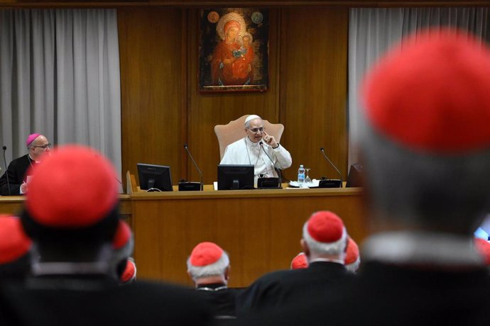 El Papa León XIV en la reunión con los cardenales, este sábado.