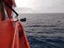 Salvamento Marítimo rescata a 65 migrantes a bordo de una patera que navegaba hacia Lanzarote