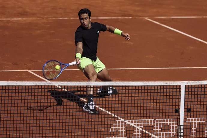 Jauma Munar of Spain in actions against Karen Khachanov of Russia during the round of 16 tennis match of the Barcelona Open Banc Sabadell - Conde Godo 2025 Day 4 at Real Club De Tenis Barcelona on April 17, 2025 in Barcelona, Spain.