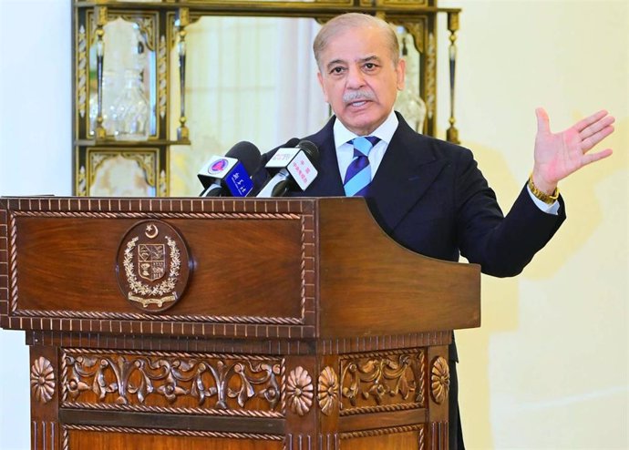 Archivo - El primer ministro de Pakistán, Shehbaz Sharif