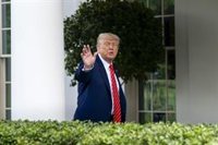 Trump aplaude que Putin quiera negociar directamente con Ucrania para que "esta masacre llegue a su fin"