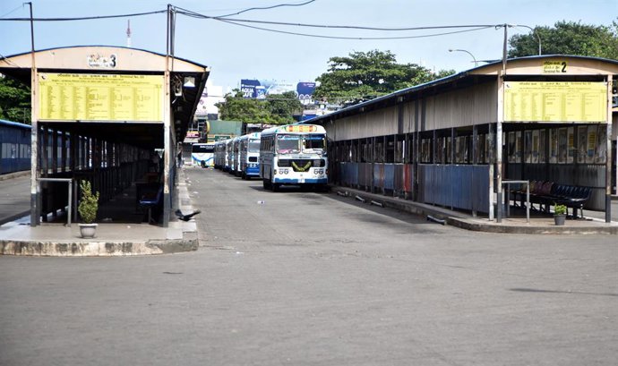Archivo - Arxivo - Arxiu.- Estació d'autobusos a Colombo, Sri Lanka.