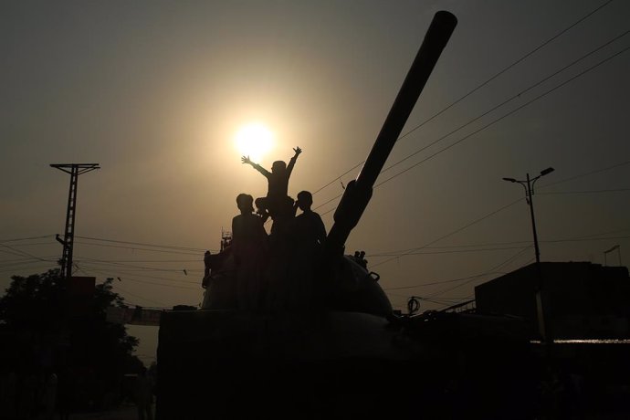MULTAN, May 10, 2025  -- Pakistani people celebrate after the ceasefire between Pakistan and India, in Multan, Pakistan on May 10, 2025. Pakistan's Deputy Prime Minister and Foreign Minister Ishaq Dar said on Saturday that Pakistan and India have agreed o