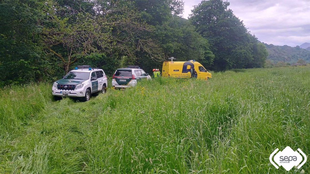 Herido un pescador tras sufrir una caída en la orilla del río Sella en Parres
