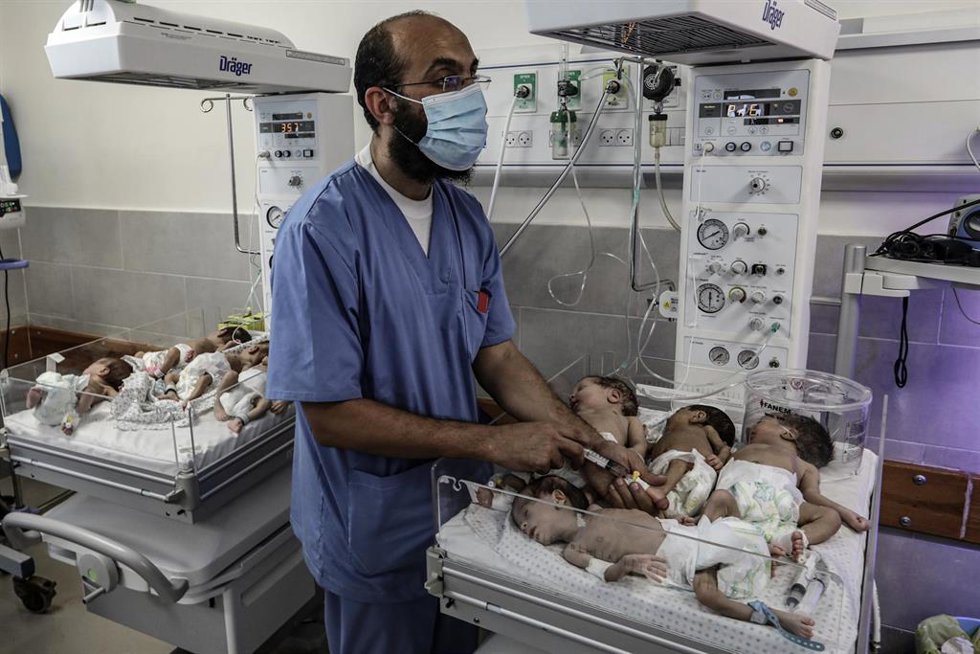 Archivo - Imagen de archivo de recién nacidos en Gaza
