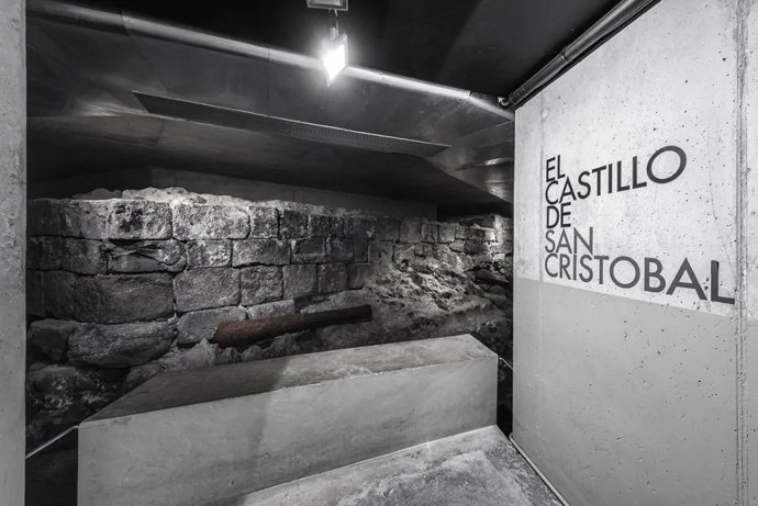 El Castillo de San Cristóbal ofrecerá hasta mayo visitas treatralizadas para redescubrir la historia de Santa Cruz