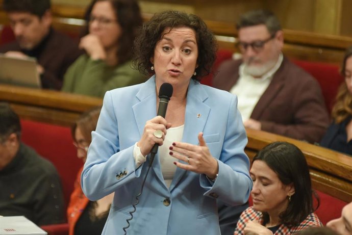 Archivo - La consellera de Economía de la Generalitat, Alícia Romero