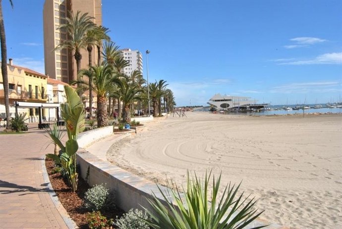Archivo - Playa de Murcia