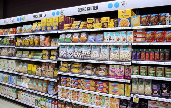 Productes sense gluten en un supermercat de Caprabo