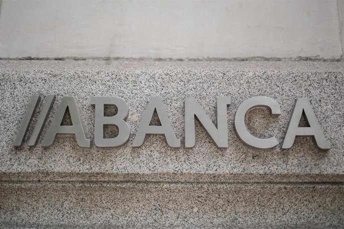 Archivo - Una de las oficinas de Abanca, a 6 de junio de 2024, en Madrid (España).