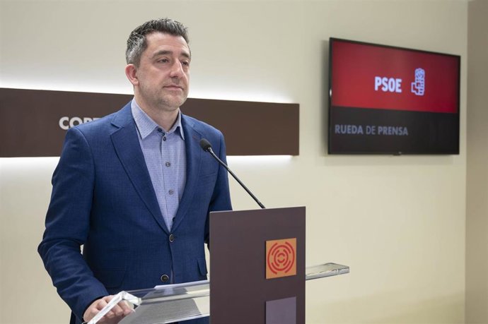 Archivo - El diputado del PSOE, Iván Carpi.