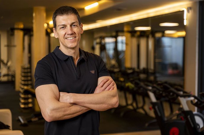 El autor, Alejandro Valero