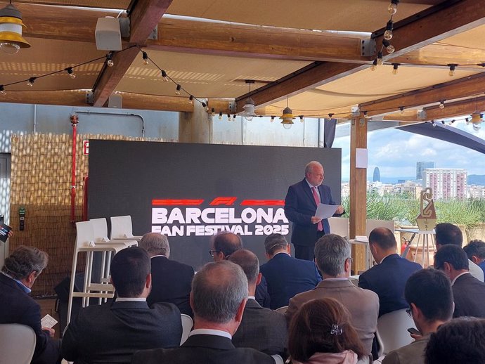 El director general de Fira de Barcelona, Constantí Serrallonga, durante el acto de presentación del Formula 1 Aramco Gran Premio de España de Fórmula 2025 y el F1 Barcelona Fan Village