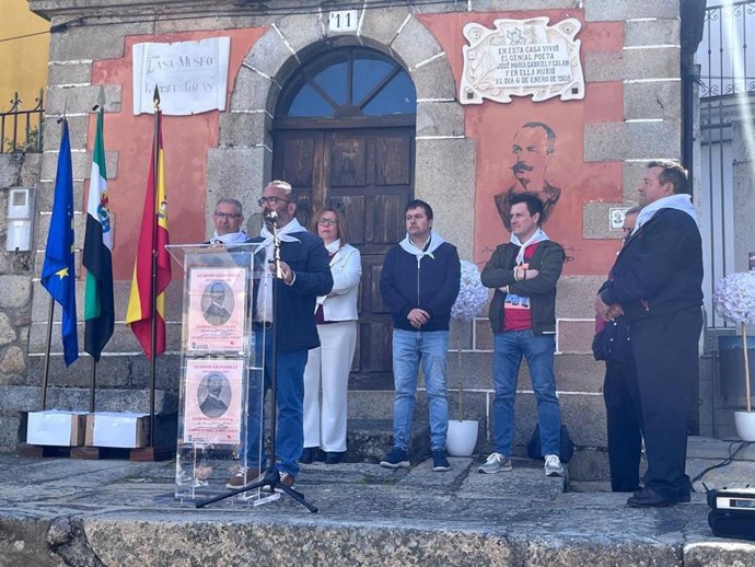 El presidente de la Diputación de Cáceres, Miguel Ángel Morales, participa en los actos en memoria del poeta José María Gabriel y Galán