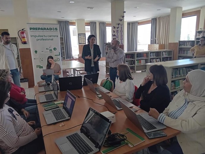 Visita a uno de los cursos del programa
