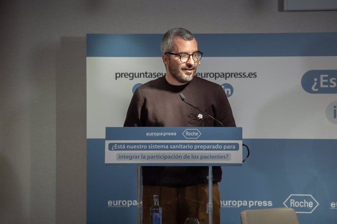 El secretario de estado de Sanidad, Javier Padilla, durante el Encuentro Informativo de Europa Press con Roche, en el Hotel Hyatt Regency Hesperia Madrid, a 5 de mayo de 2025, en Madrid (España). El encuentro se desarrolla bajo el título, '¿Está nuestro s