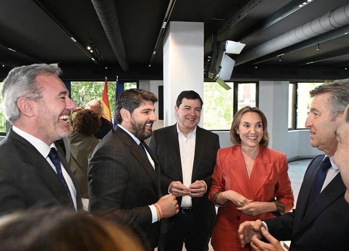 López Miras (PP): "Frente a los escándalos de Pedro Sánchez, los españoles necesitan la alternativa del PP y Feijóo"