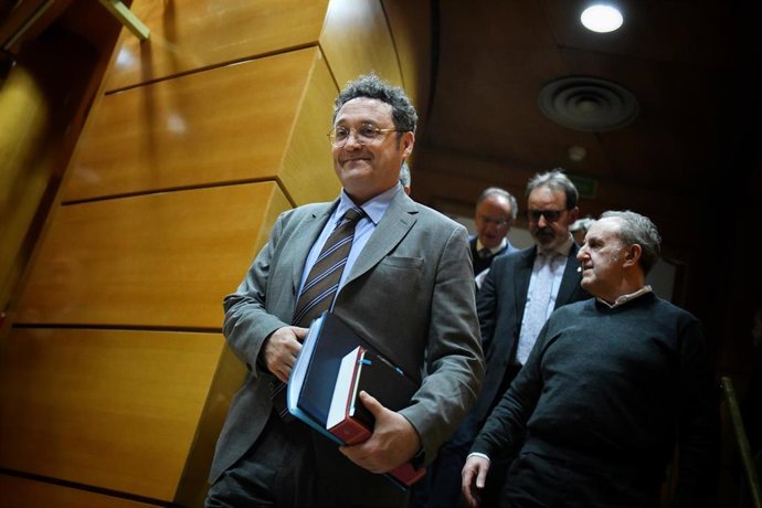Archivo - El Fiscal General del Estado, Álvaro García Ortiz, a su llegada a la comparecencia en la Comisión de Justicia, en el Senado, a 18 de febrero de 2025, en Madrid (España).