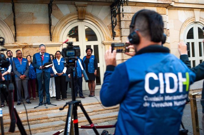 Archivo - April 15, 2024, Bogota, Cundinamarca, Colombia: Comissioner Jose Luis Caballero of the Inter American Court of Human Rights (IACHR) takes part during the briefing of to the press prior to the In Loco visit in Bogota, Colombia, April 15, 2024.