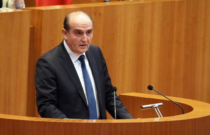 Archivo - El Procurador del Común, Tomás Quintana, durante su intervención en la presentación del Pleno de las Cortes del Informe Anual del Procurador del Común  Pueblo en Castilla y León. En Valladolid, (Castilla y León), a 26 de mayo de 2020.