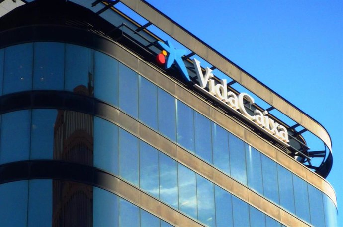 Archivo - Sede de VidaCaixa. 