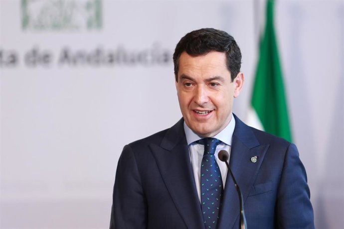Archivo - El presidente de la Junta, Juanma Moreno