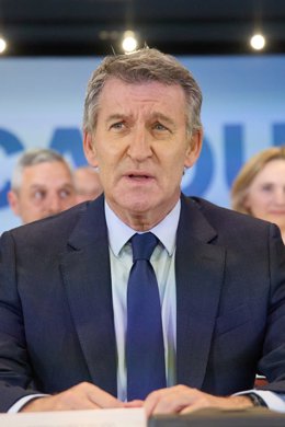 O Presidente do PP, Alberto Núñez Feijóo, preside a reunião do Comitê Executivo Nacional, na sede do PP, em 12 de maio de 2025, em Madri (Espanha).