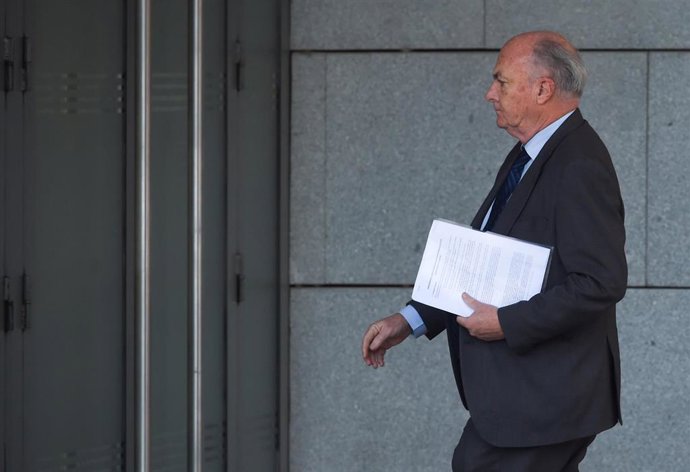 Archivo - El juez Manuel García Castellón llega a la Audiencia Nacional, a 20 de febrero de 2024, en Madrid (España). La Oficina Federal de Justicia de Suiza ha enviado una misiva al juez del caso 'Tsunami Democràtic', Manuel García Castellón, a través de