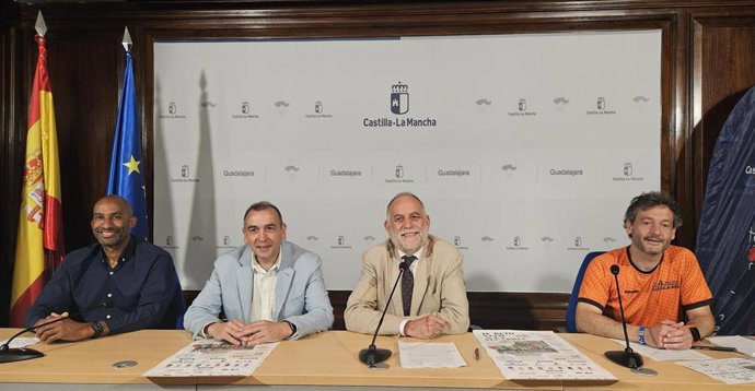 Presentación de la carrera por relevos que plasmará el Viaje a la Alcarria de Camilo José Cela.